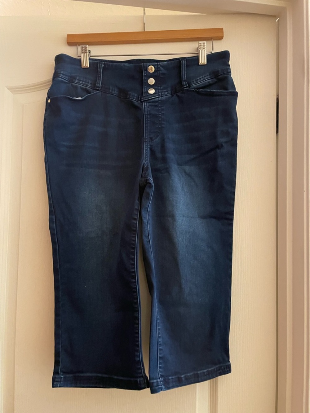 High-Rise Dark Blue Cropped Jeans for Women